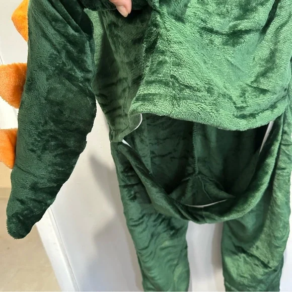 Green Dinosaur Onesie Costume Cosplay Cozy Size Medium - Picture 14 of 14